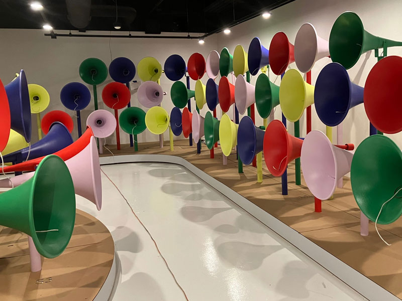 Bridgewater Studio | Interactive Art Installation | Yuri Suzuki